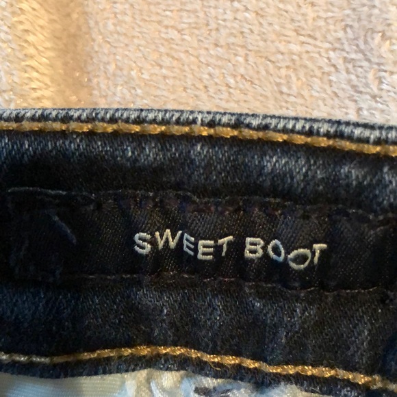 Lucky Brand Jeans - Picture 8 of 8